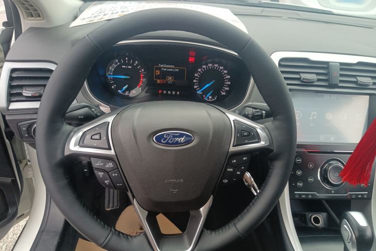 Used Ford Mondeo 2013 1.5L GTDi180 Fashion Edition Steering Wheel
