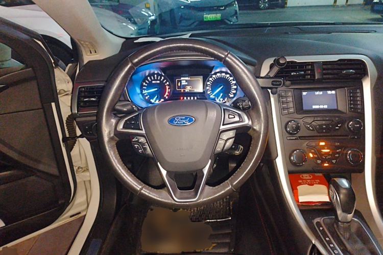 Used Ford Mondeo 2013 1.5L GTDi180 Fashion Edition Steering Wheel