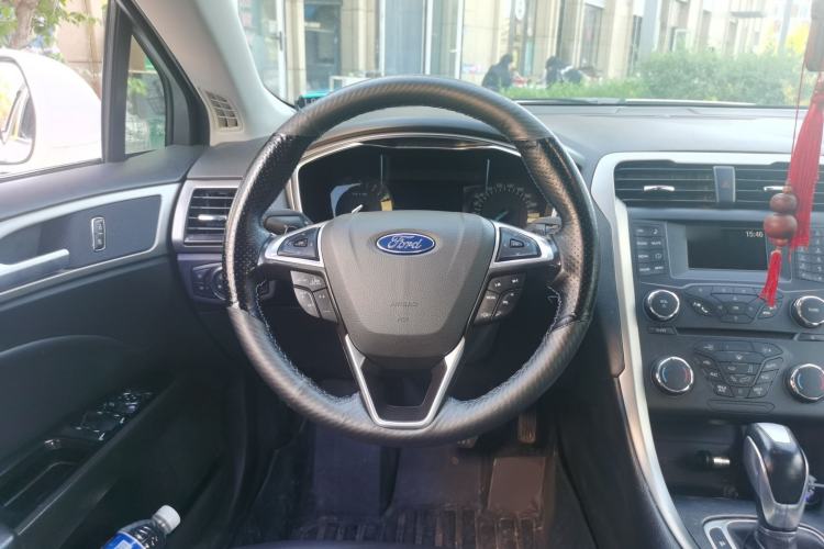 Used Ford Mondeo 2013 2.0L GTDi 200 Fashion Edition Steering Wheel