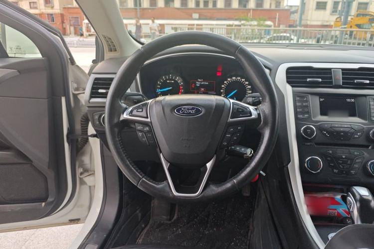 Used Ford Mondeo 2013 1.5L GTDi180 Fashion Edition Steering Wheel