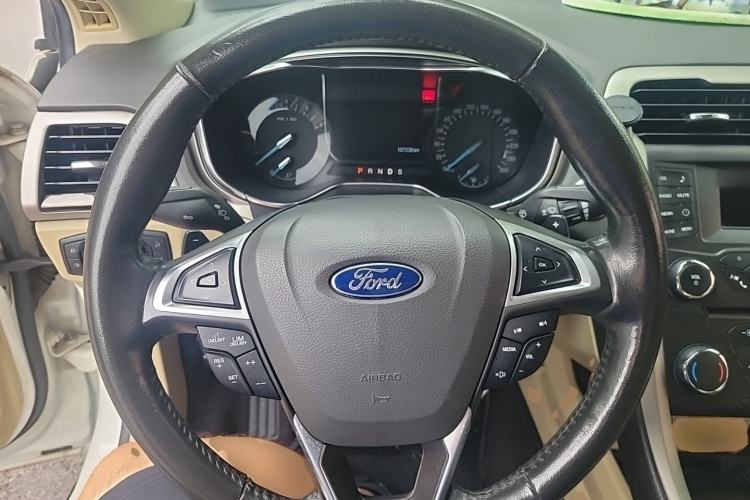 Used Ford Mondeo 2013 2.0L GTDi 200 Fashion Edition Steering Wheel