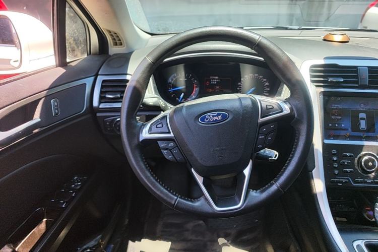 Used Ford Mondeo 2013 1.5L GTDi180 Fashion Edition Steering Wheel