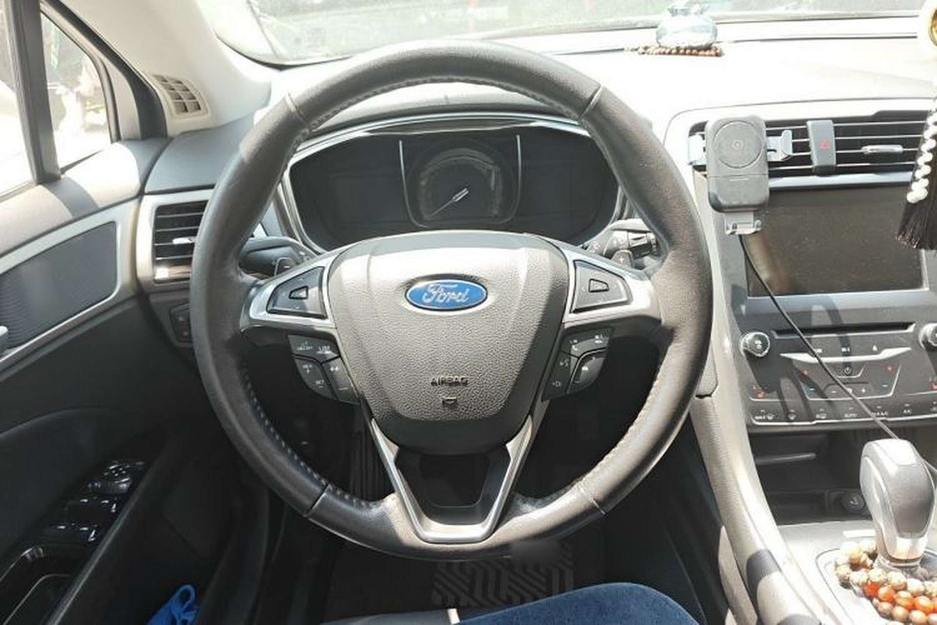 Used Ford Mondeo 2013 2.0L GTDi 200 Luxury Model Steering Wheel