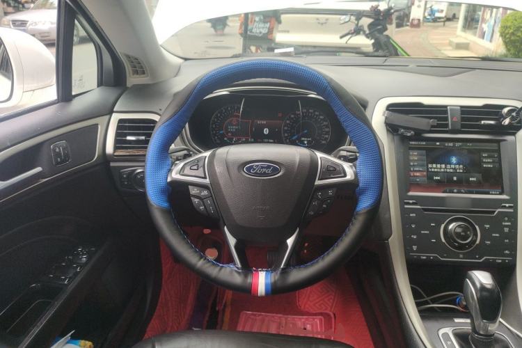 Used Ford Mondeo 2013 2.0L GTDi240 Flagship Edition Steering Wheel