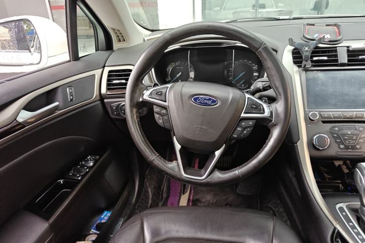 Used Ford Mondeo 2013 2.0L GTDi 200 Fashion Edition Steering Wheel