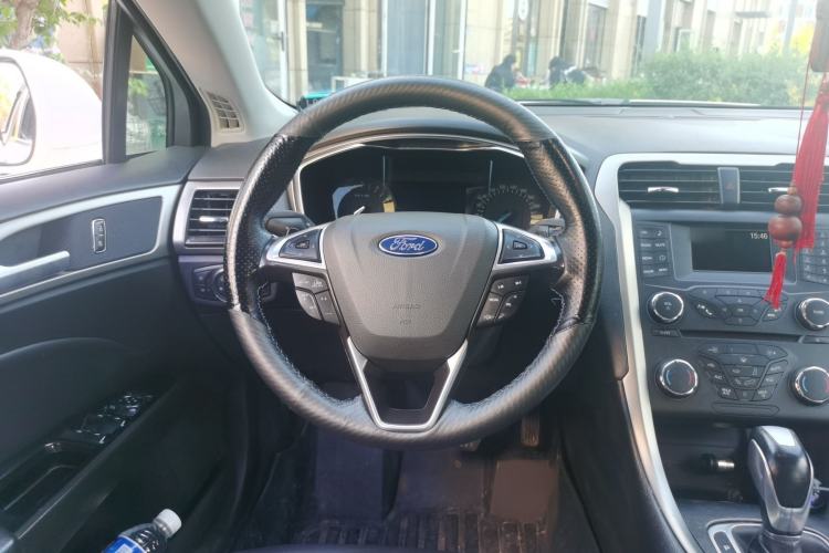 Used Ford Mondeo 2013 2.0L GTDi 200 Fashion Edition Steering Wheel