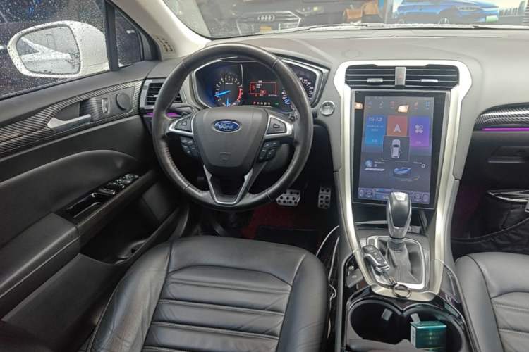 Used Ford Mondeo 2013 2.0L GTDi 200 Fashion Edition Steering Wheel