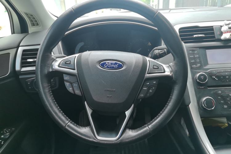 Used Ford Mondeo 2013 1.5L GTDi180 Fashion Edition Steering Wheel