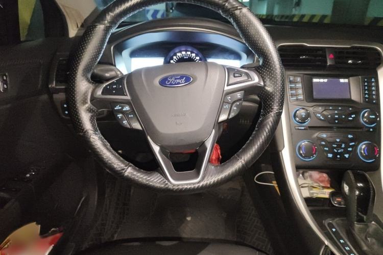 Used Ford Mondeo 2013 1.5L GTDi180 Fashion Edition Steering Wheel