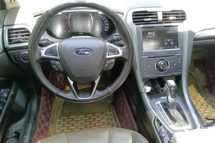 Used Ford Mondeo 2013 2.0L GTDi240 Luxury Sport Model Steering Wheel