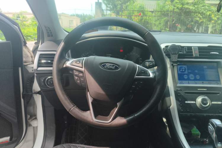 Used Ford Mondeo 2013 1.5L GTDi180 Fashion Edition Steering Wheel