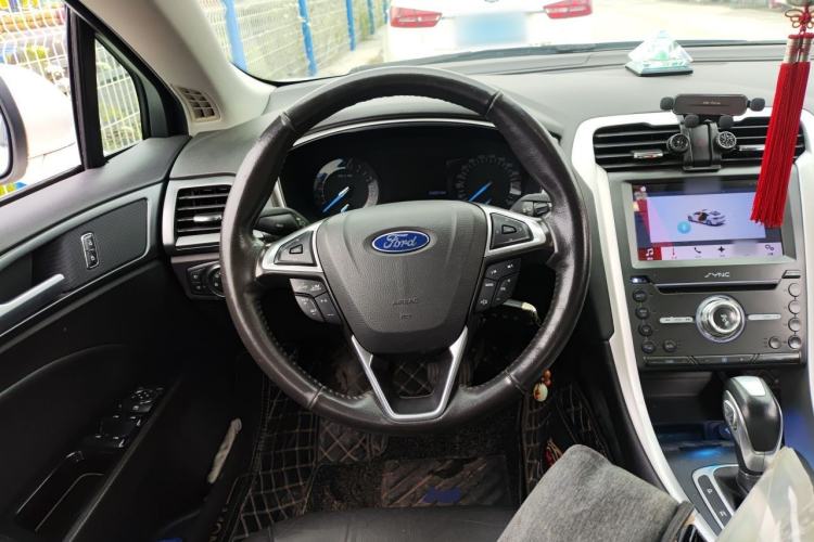 Used Ford Mondeo 2013 1.5L GTDi180 Fashion Edition Steering Wheel