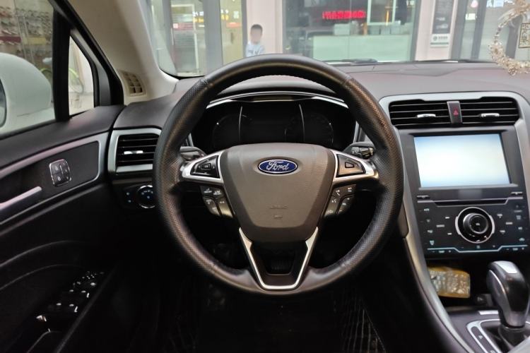 Used Ford Mondeo 2013 2.0L GTDi240 Flagship Edition Steering Wheel