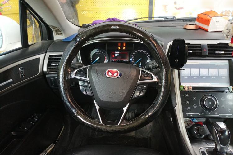 Used Ford Mondeo 2013 2.0L GTDi 200 Fashion Edition Steering Wheel