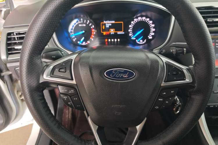 Used Ford Mondeo 2013 1.5L GTDi180 Fashion Edition Steering Wheel