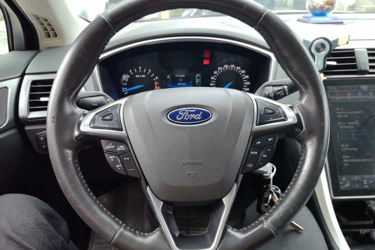 Used Ford Mondeo 2013 1.5L GTDi180 Fashion Edition Steering Wheel