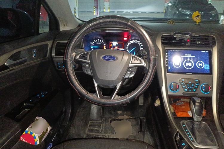 Used Ford Mondeo 2013 2.0L GTDi 200 Fashion Edition Steering Wheel