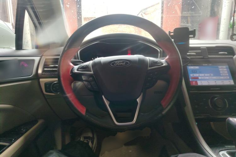 Used Ford Mondeo 2013 2.0L GTDi 200 Fashion Edition Steering Wheel