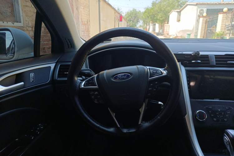 Used Ford Mondeo 2013 1.5L GTDi180 Fashion Edition Steering Wheel