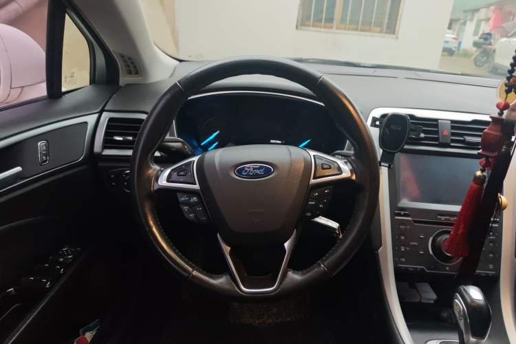 Used Ford Mondeo 2013 1.5L GTDi180 Fashion Edition Steering Wheel