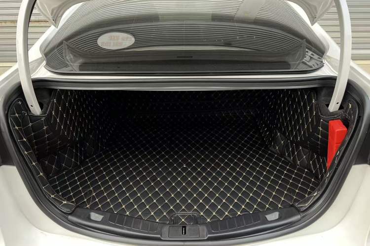 Used Ford Mondeo 2013 2.0L GTDi 200 Fashion Edition Trunk
