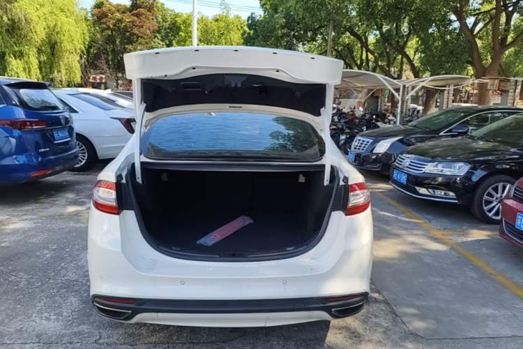 Used Ford Mondeo 2013 1.5L GTDi180 Fashion Edition Trunk