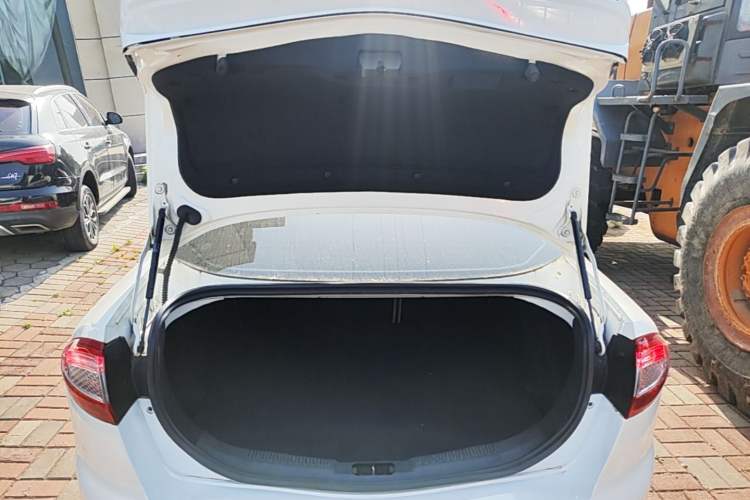 Used Ford Mondeo 2013 2.3L Fashion Edition Trunk
