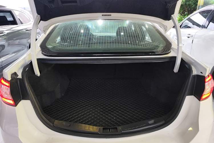 Used Ford Mondeo 2013 1.5L GTDi180 Fashion Edition Trunk