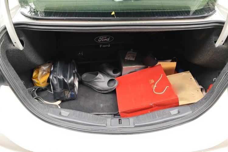 Used Ford Mondeo 2013 2.0L GTDi 200 Fashion Edition Trunk