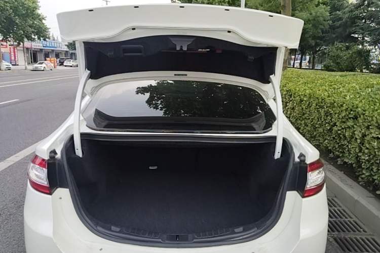 Used Ford Mondeo 2013 2.0L GTDi240 Luxury Sport Model Trunk