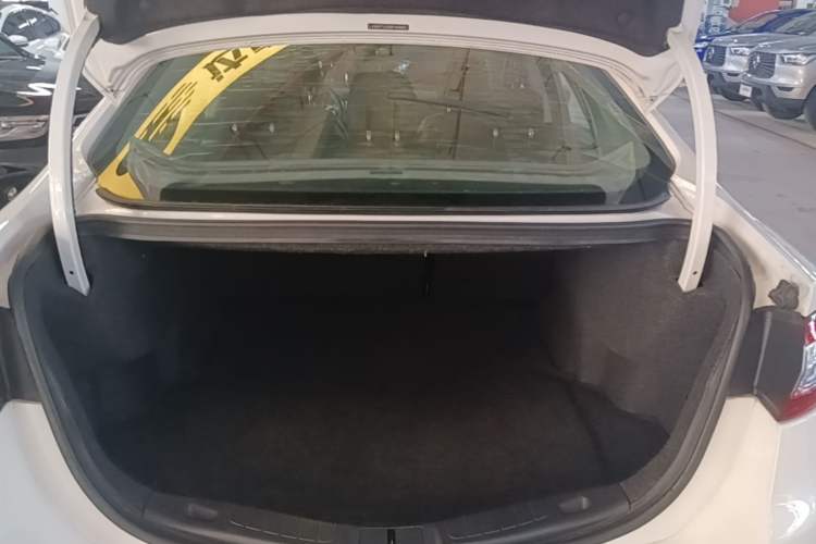 Used Ford Mondeo 2013 2.0L GTDi 200 Fashion Edition Trunk