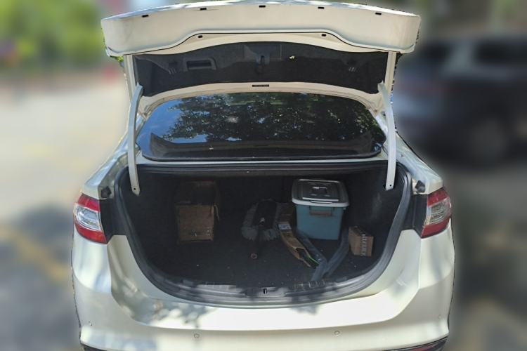 Used Ford Mondeo 2013 2.0L GTDi 200 Luxury Model Trunk