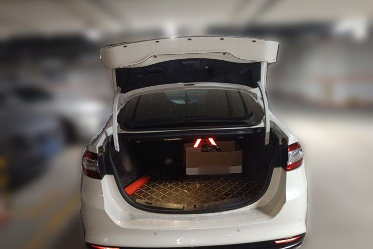 Used Ford Mondeo 2013 2.0L GTDi 200 Fashion Edition Trunk