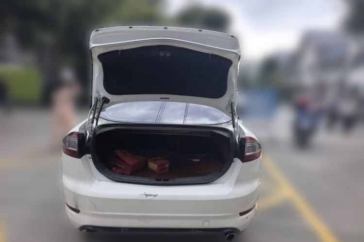 Used Ford Mondeo 2013 2.3L Fashion Edition Trunk