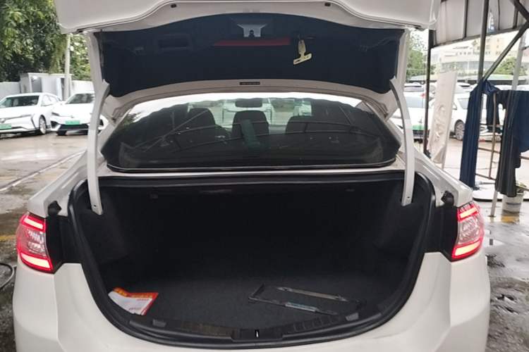 Used Ford Mondeo 2013 2.0L GTDi240 Luxury Sport Model Trunk