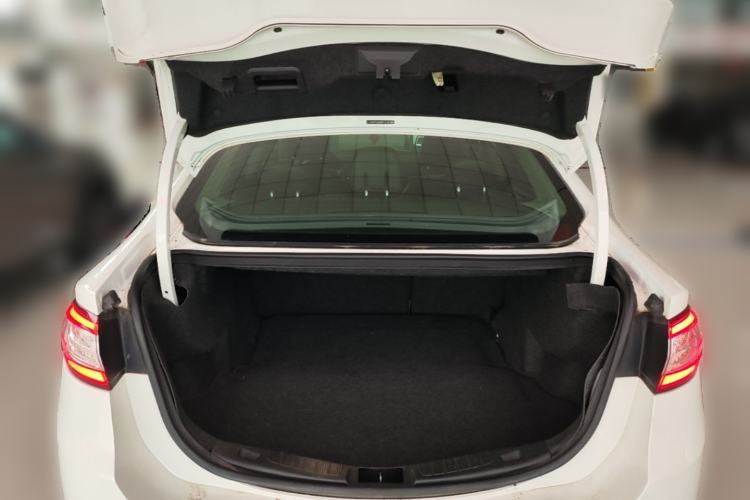 Used Ford Mondeo 2013 2.0L GTDi 200 Fashion Edition Trunk