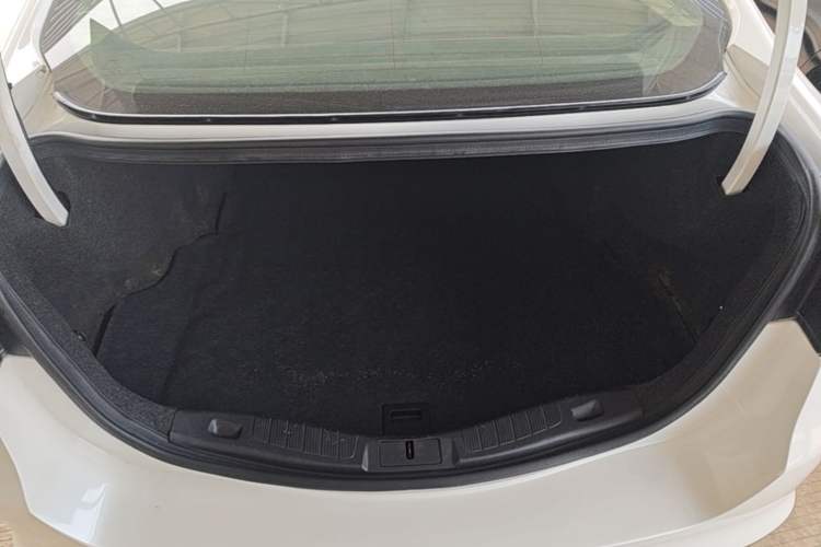 Used Ford Mondeo 2013 2.0L GTDi 200 Fashion Edition Trunk