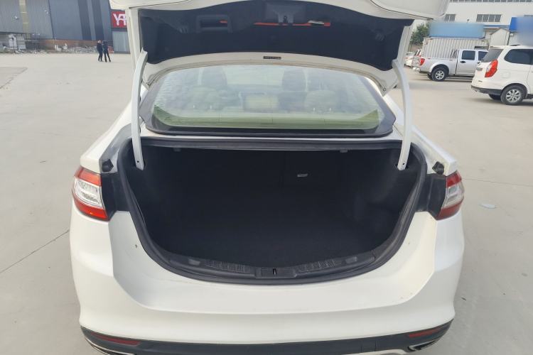 Used Ford Mondeo 2013 1.5L GTDi180 Comfort Model Trunk