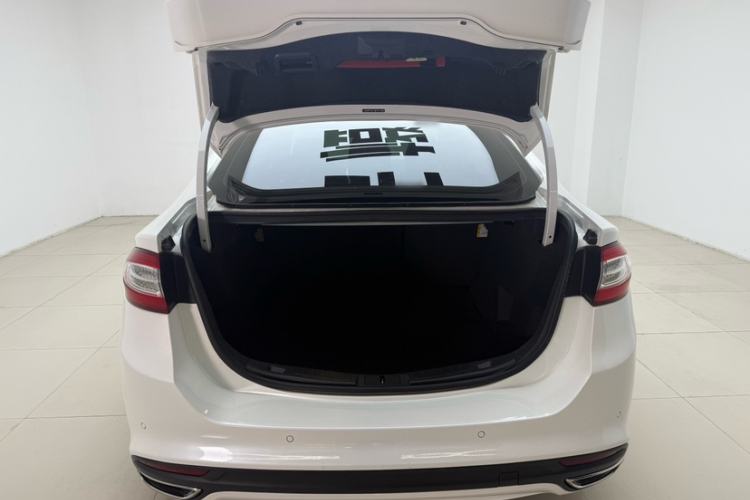 Used Ford Mondeo 2013 1.5L GTDi180 Fashion Edition Trunk