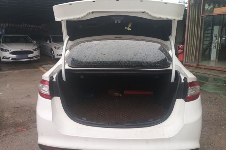 Used Ford Mondeo 2013 2.0L GTDi240 Luxury Sport Model Trunk