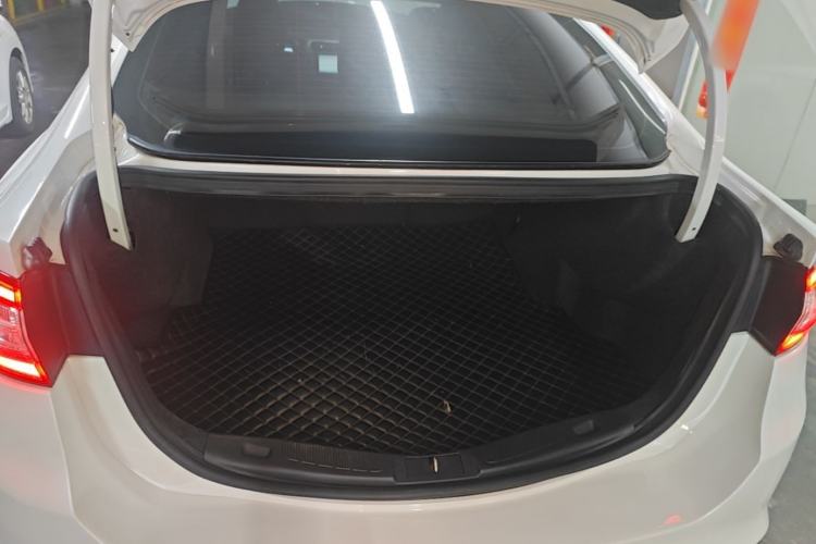 Used Ford Mondeo 2013 2.0L GTDi 200 Luxury Model Trunk
