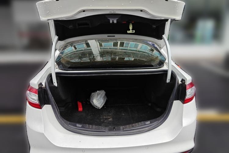 Used Ford Mondeo 2013 2.0L GTDi 200 Fashion Edition Trunk