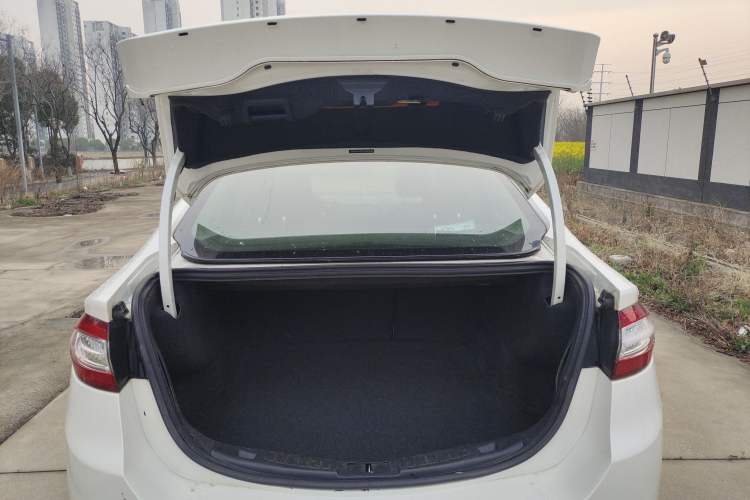 Used Ford Mondeo 2013 2.0L GTDi 200 Fashion Edition Trunk