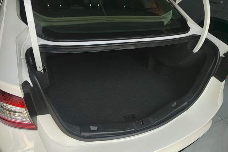Used Ford Mondeo 2013 1.5L GTDi180 Fashion Edition Trunk