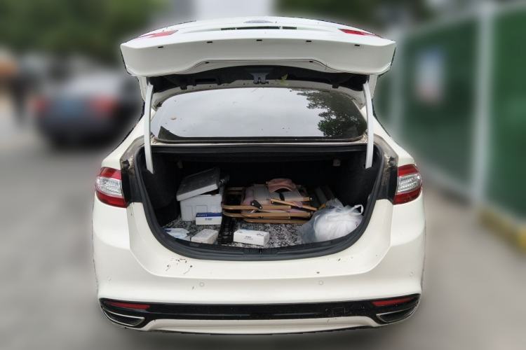 Used Ford Mondeo 2013 2.0L GTDi 200 Fashion Edition Trunk