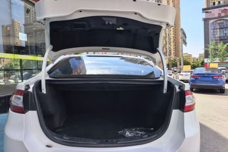 Used Ford Mondeo 2013 2.0L GTDi 200 Luxury Model Trunk