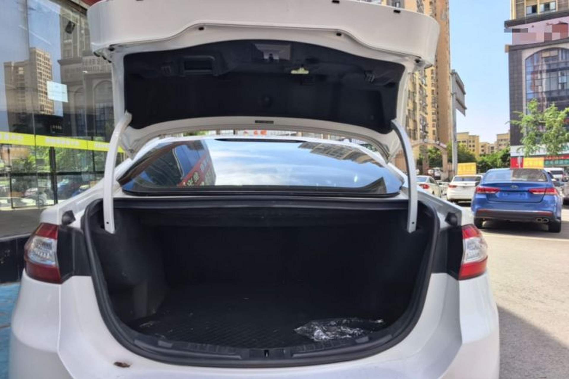 Used Ford Mondeo 2013 2.0L GTDi 200 Luxury Model Trunk