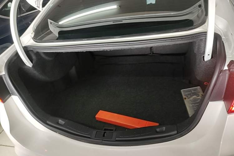 Used Ford Mondeo 2013 2.0L GTDi 200 Fashion Edition Trunk