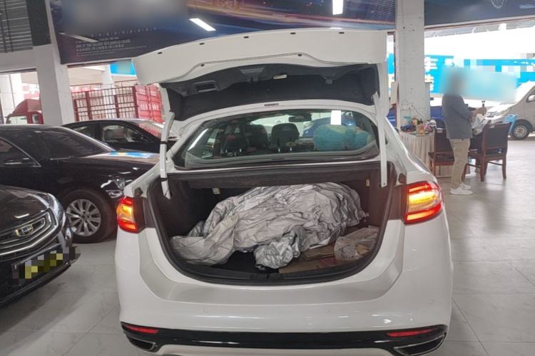 Used Ford Mondeo 2013 2.0L GTDi 200 Fashion Edition Trunk
