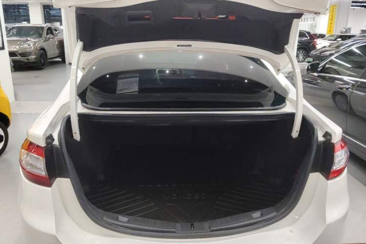 Used Ford Mondeo 2013 2.0L GTDi 200 Fashion Edition Trunk